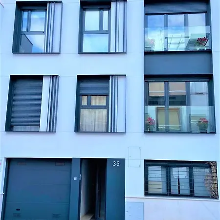 Casa Jazmin Parking Gratis 2 Hab Junto Est Ave