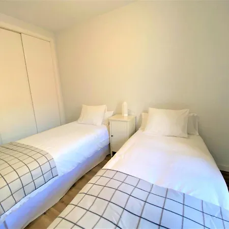 Casa Jazmin Parking Gratis 2 Hab Junto Est Ave Córdoba